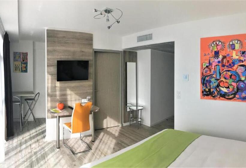 Номер Стандарт, Appart  Hotel La Girafe Marseille Est   Porte D Aubagne