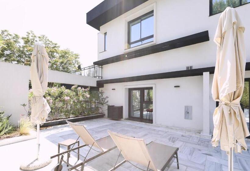 Президентский Люкс, Appart  Hotel La Girafe Marseille Est   Porte D Aubagne