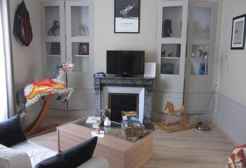 Номер Стандарт, Chambre D'hôtes Les Epicuriens