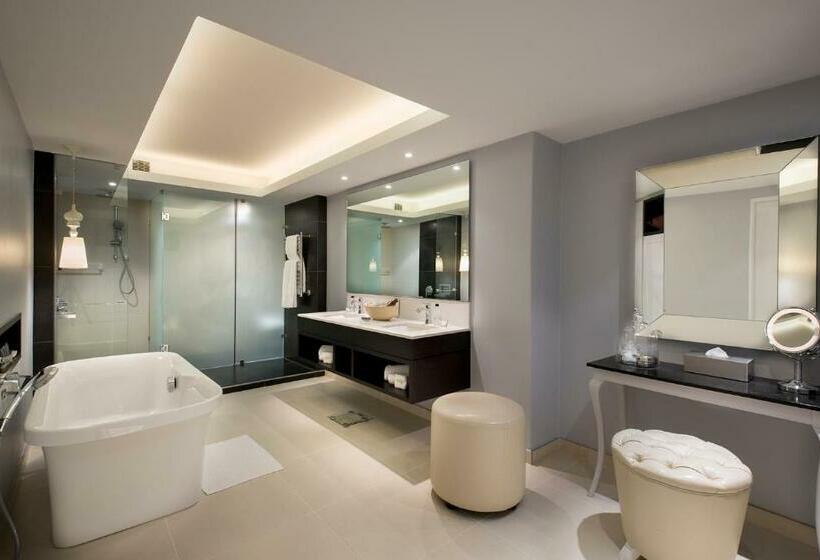 سوئیت با تخت بزرگ, The Manor House At Fancourt