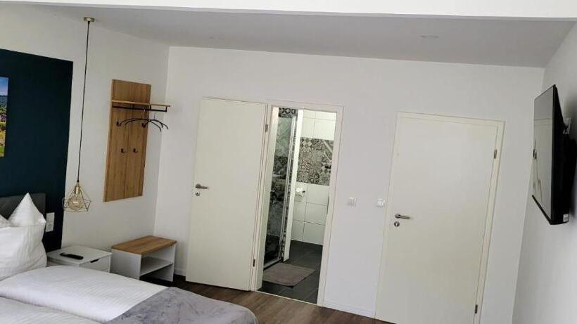 Номер Deluxe Кровать Кинг, Moselvilla No 7