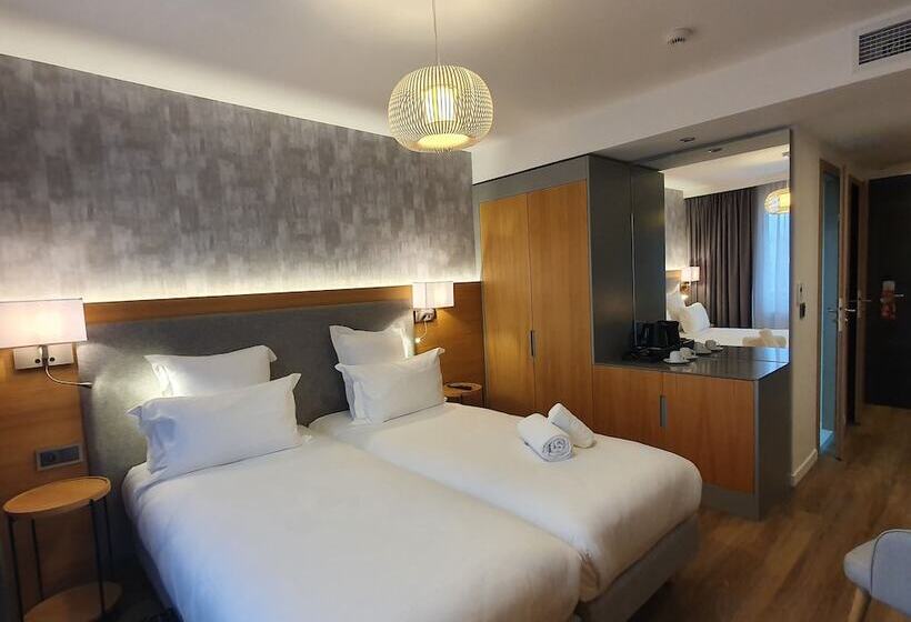 Номер Superior, Brit Hotel Privilège Paris Rosny Sous Bois
