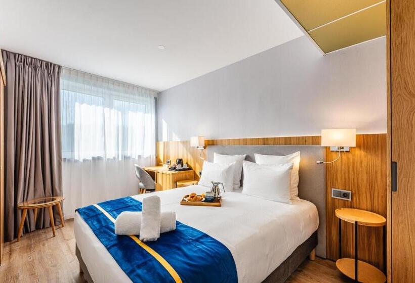 Номер Стандарт, Brit Hotel Privilège Paris Rosny Sous Bois