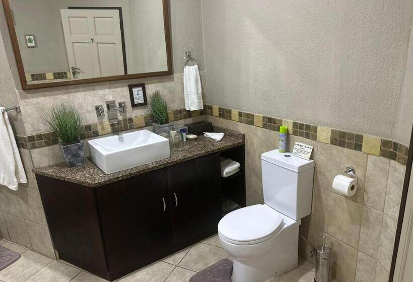 Семейный Номер, Safari Bed & Breakfast