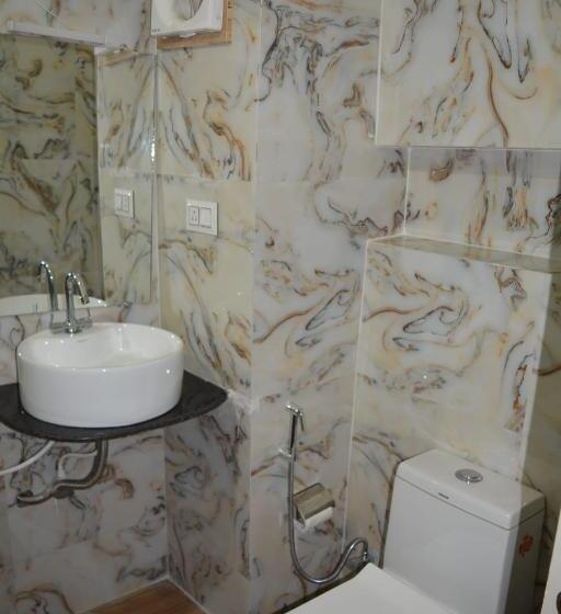 اتاق استاندارد با تراس, Rajesh Bed & Breakfast