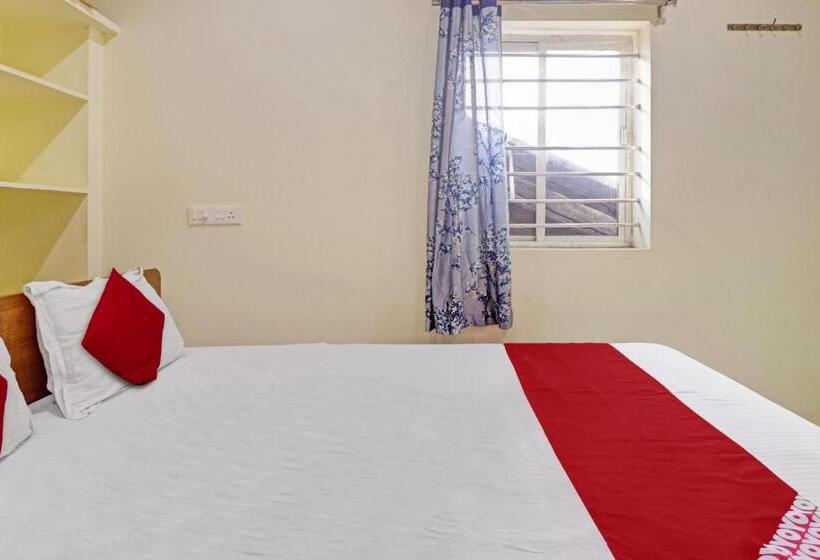 Трехместный Номер Классика, Oyo Flagship Bgs Guest House