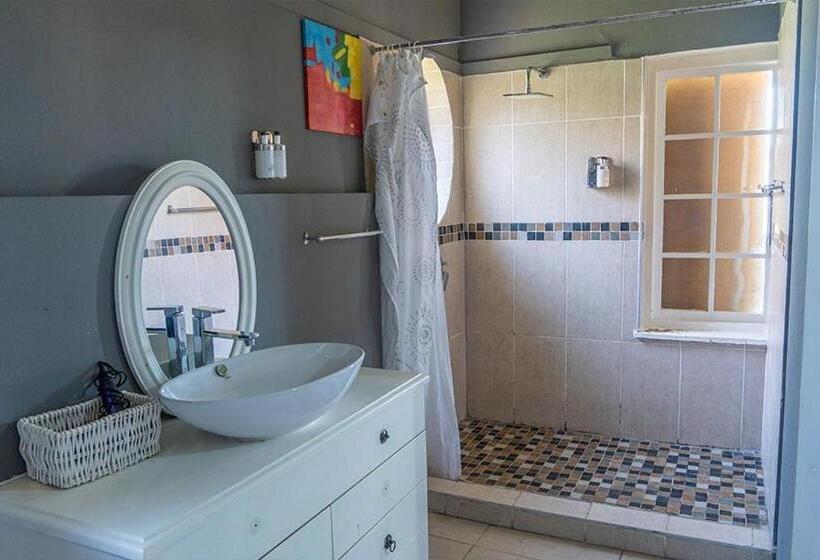 Семейный Номер, 268 On Ridge Guesthouse