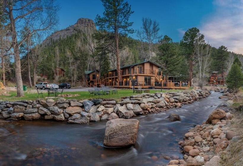 Номер Стандарт Индивидуальный, 4 Seasons Inn On Fall River