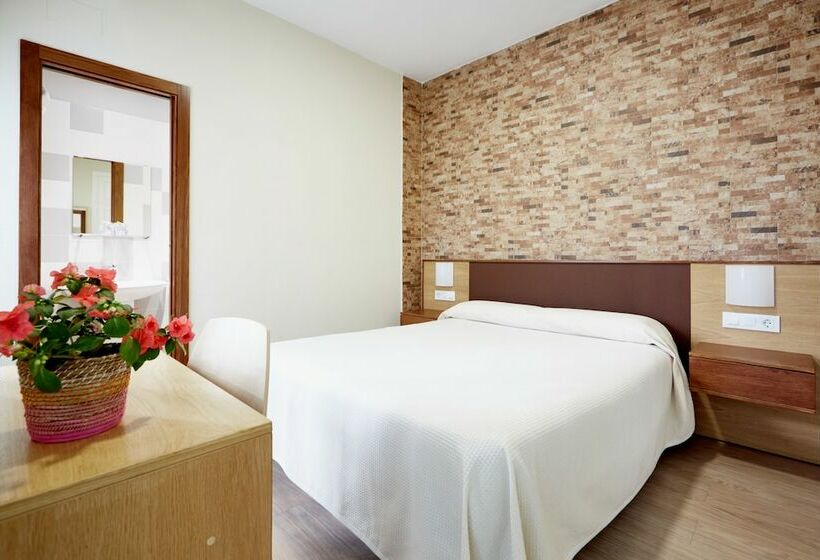スタンダードルーム, Hostal Campo Nuevo