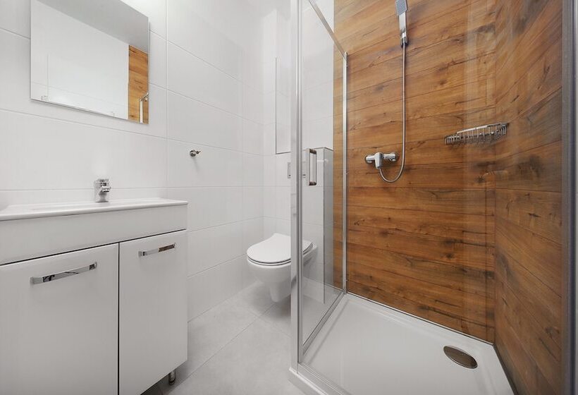 Номер Стандарт Трехместный, Moon Hostel Kraków