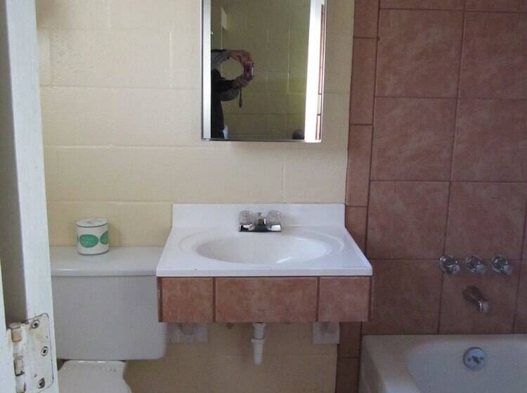 Номер Стандарт, Relax Inn   Cottage Grove