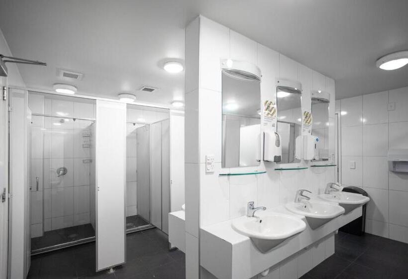 스탠다드 룸 공동 욕실, The Brownston Hostel