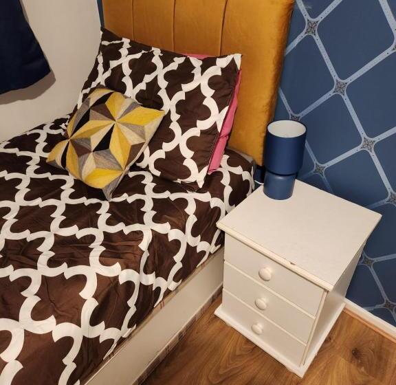 Номер Deluxe Одноместный, Gatwick Star Night Stay   Gatwick