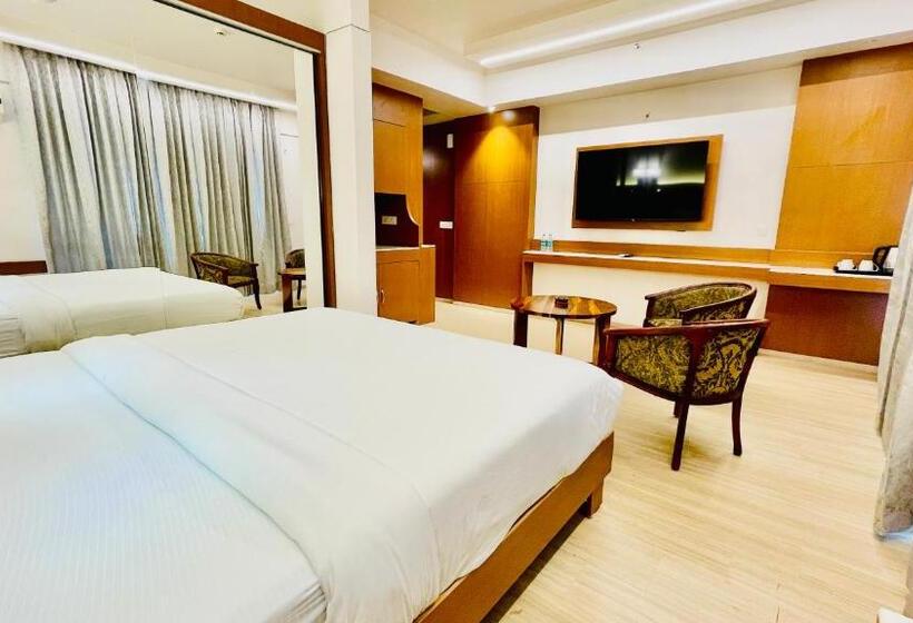 إستوديو ديلوكس, Neel Skye   Couple Friendly   Dlf My Pad, Gomtinagar , Lucknow
