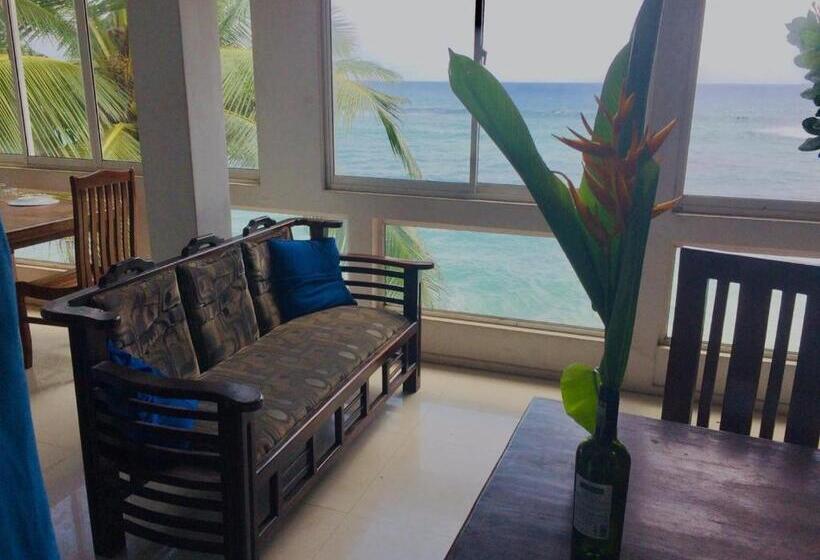 海景标准间带阳台, Seashore Resort & Villa
