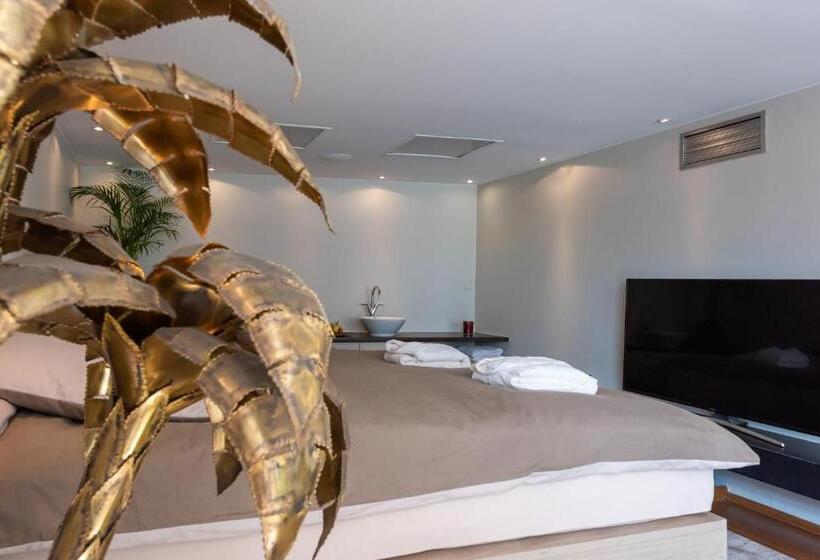 Стандартный Номер Кровать Кинг, Beautyd Familie  Of Gezinskamer Junior Suite Centrum Gullegem