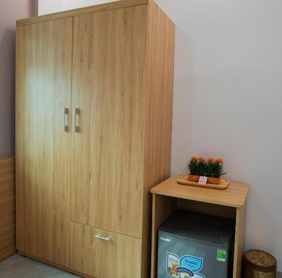 اتاق استاندارد, Thịnh Vượng
