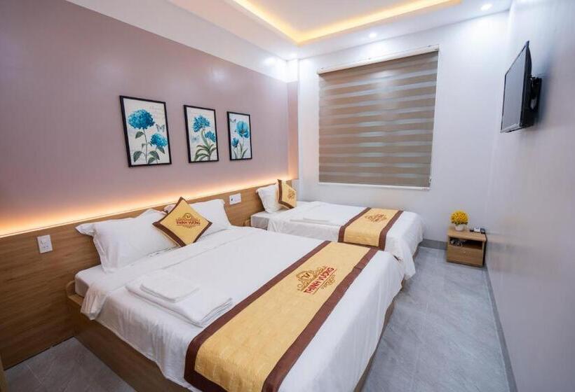 اتاق استاندارد سه نفره, Thịnh Vượng