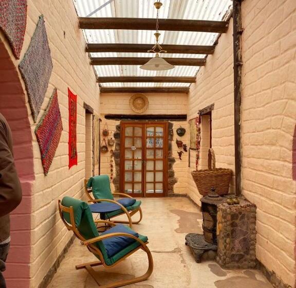 标准间, Hosteria Castillos De Huichaira