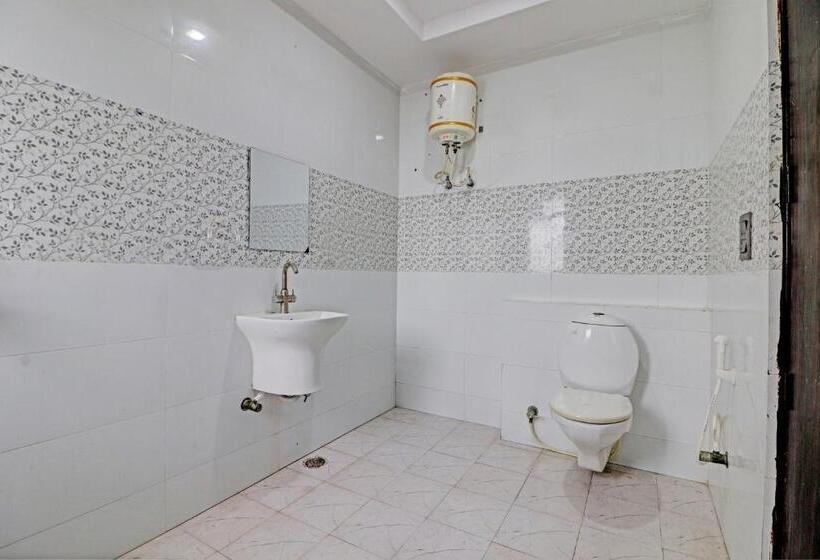 Трехместный Номер Классика, Grand Townhouse