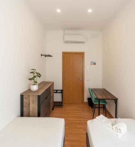 Standard room with outdoor bath, Leevin Guesthouse