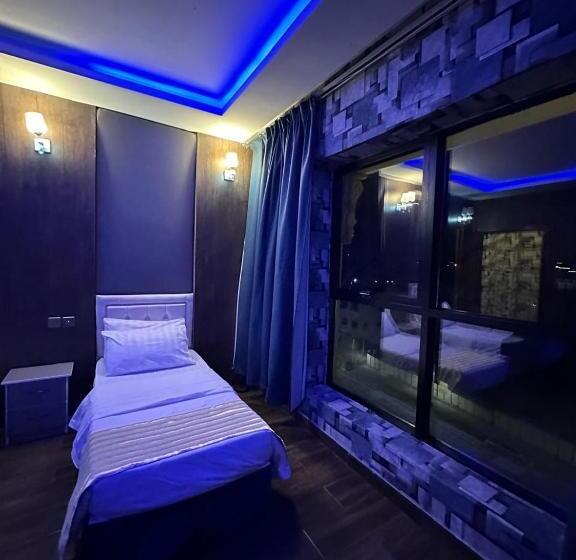 Family Suite, قصر بلجرشي