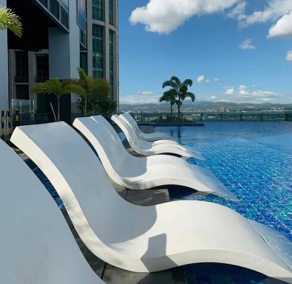 Студия Deluxe, Eastwood Global Plaza Luxury Residences In 43rd Floor With City Sky View