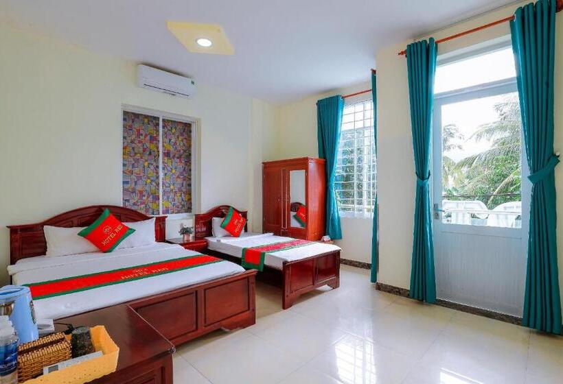 اتاق استاندارد سه نفره, Red Hotel Côn đảo