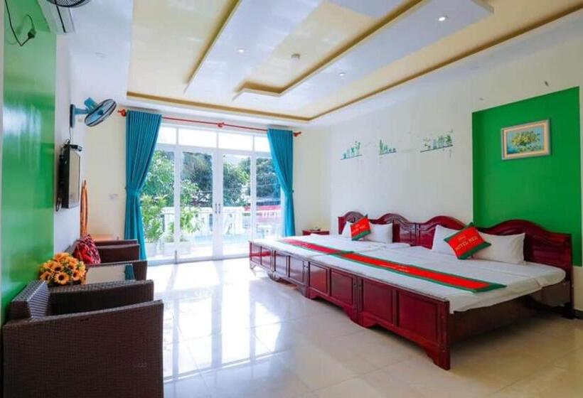 اتاق خانوادگی, Red Hotel Côn đảo