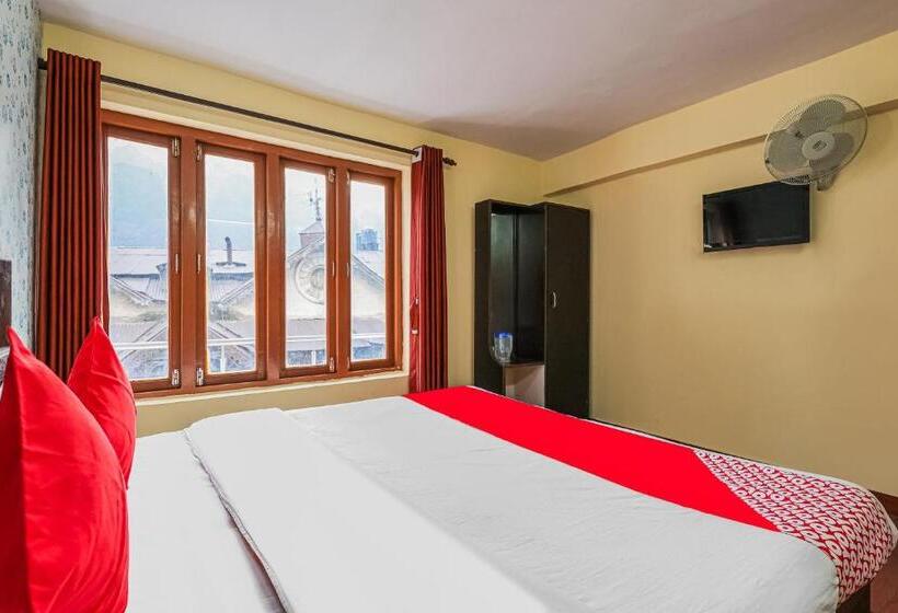 Номер Стандарт, Collection O Chand Regency