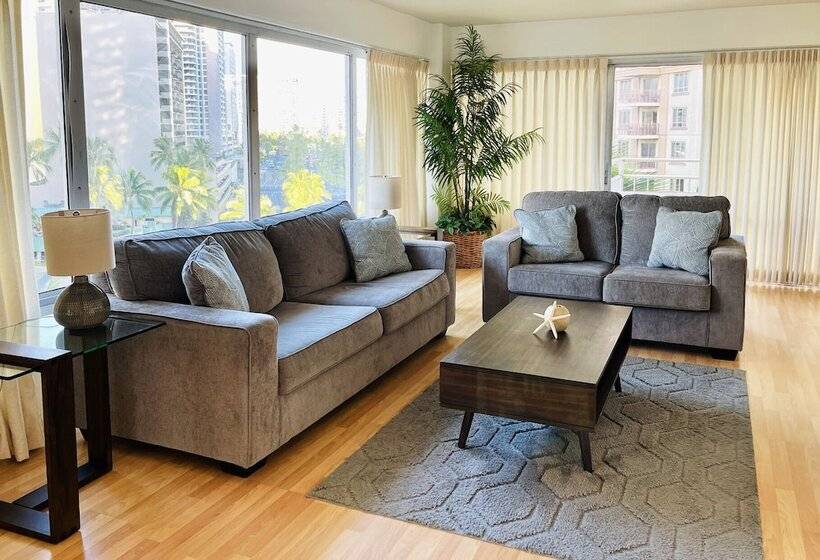 Апартаменты 1 Спальня Вид на Море, Ilikai Hotel With Ocean View