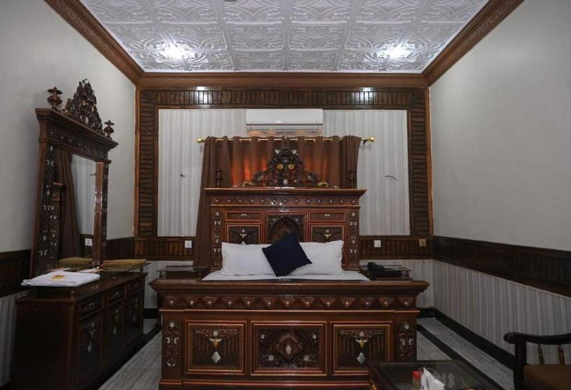 اتاق لوکس یک تخته, Serina Inn