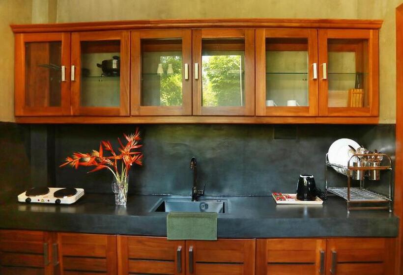 Стандартный Номер Кровать Кинг, Villa Rumassala Luxury Chalets Unawatuna