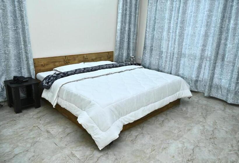اتاق استاندارد با چشم‌انداز کوهستان, Oakswood B&b