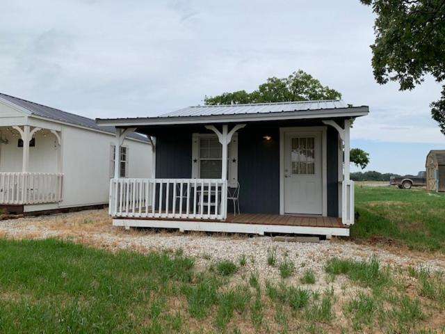 Студия Стандарт, Painted Lakes Ranch