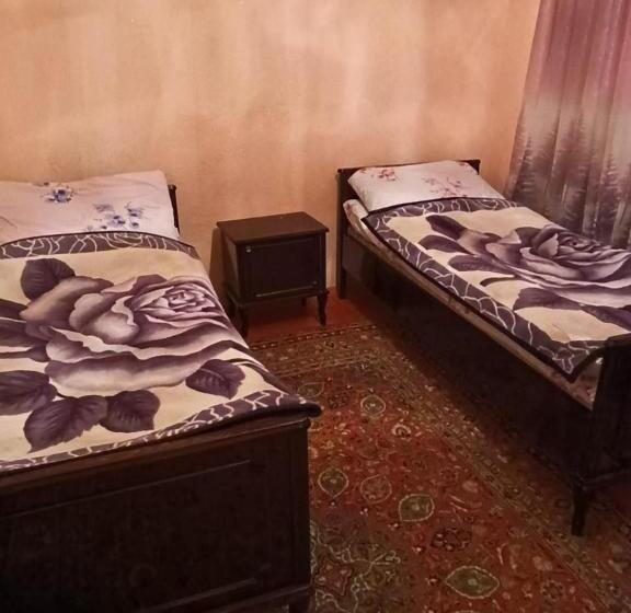 اتاق استاندارد, Darkhan