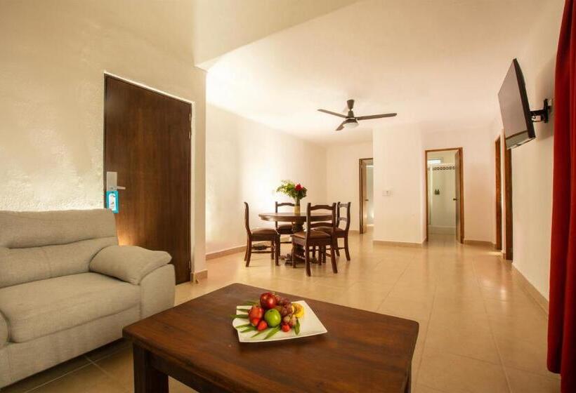 Családi Suite, Costa Club Punta Arena   Desayuno Incluido