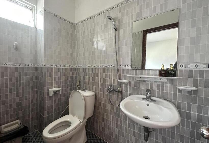 اتاق سوپریور, Oyo 1215 3 Lu