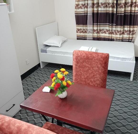 اتاق سوپریور سه تخته, In Need   Near To The Us France Italy Saudi Embassy And Airport