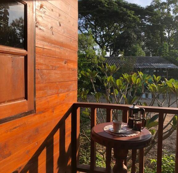Номер Deluxe Кровать Кинг, Lampang Homestay2