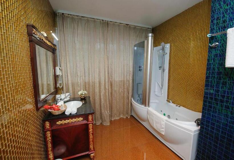 سوئیت پرزیدنت, Royal Florence