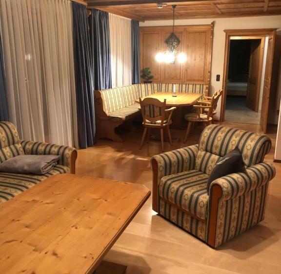 带3个卧室的公寓, Alpenhotel Widderstein