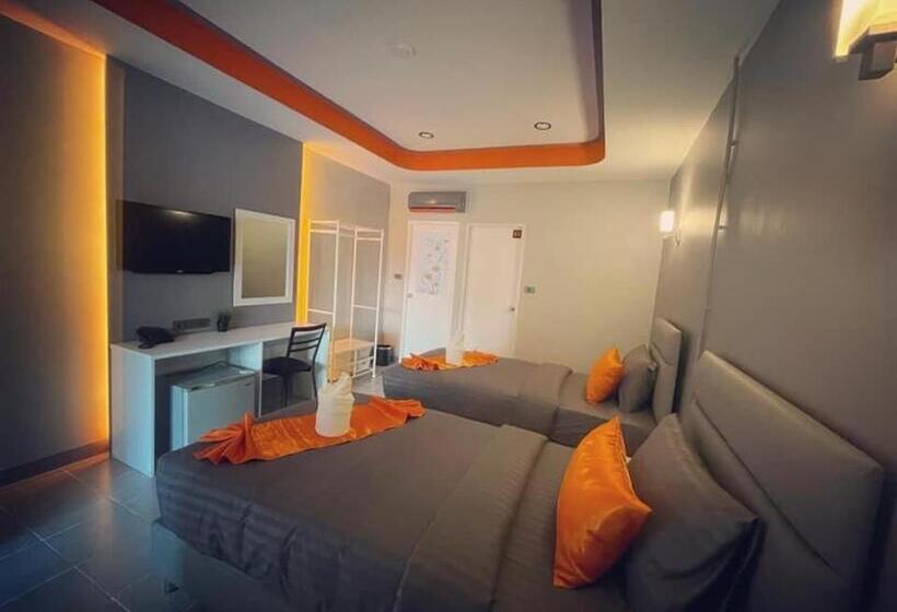 Номер Deluxe, เสาวลักษณ์ เรสซิเด้นท์