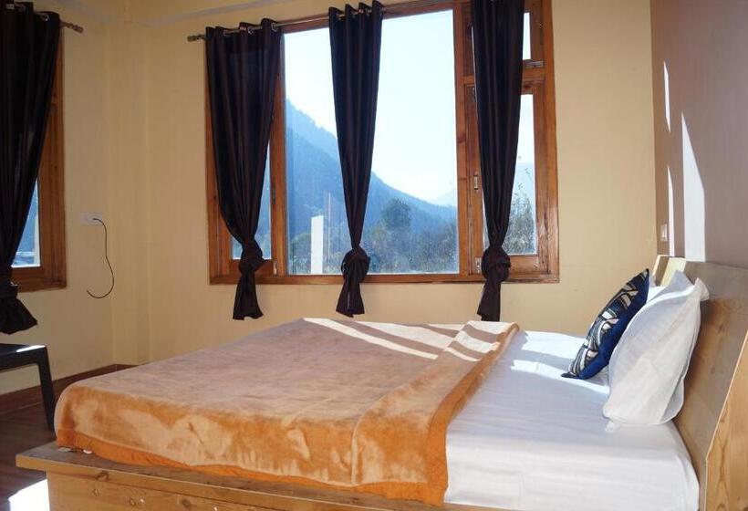 스탠다드 룸 킹사이즈 침대, Apple Garden Katagla Kasol