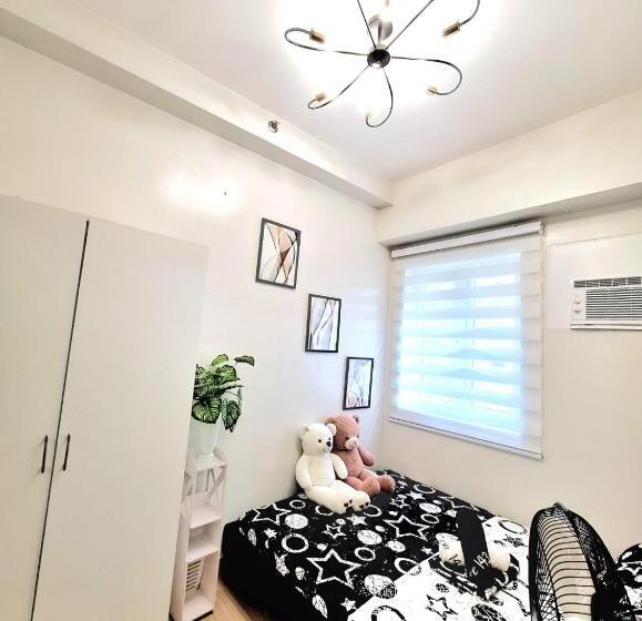 סוויטת 2 חדרי שינה, Dj Place Staycation In Quezon City At Trees Residences