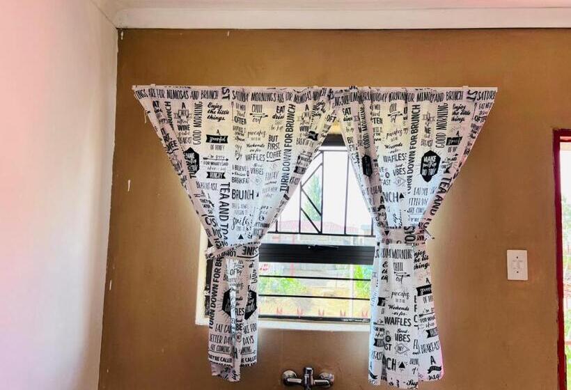 דירת חדר, Mphatlalatsane Executive Bnb