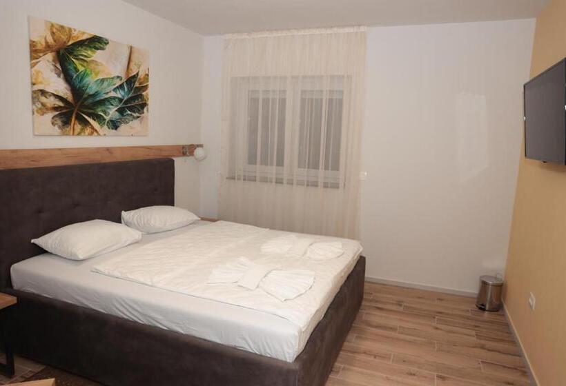 اتاق استاندارد, Swiss Apartmani