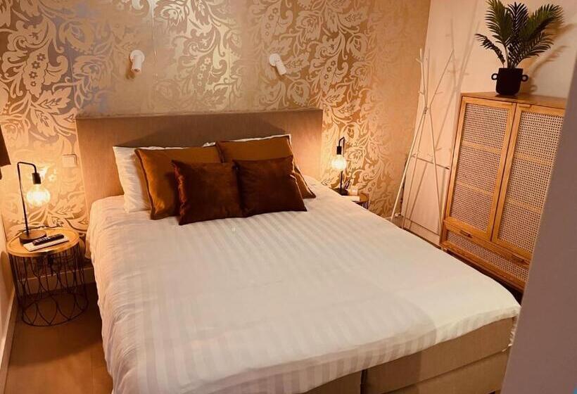 Номер Стандарт с Террасой, Bed And Breakfast 013 City