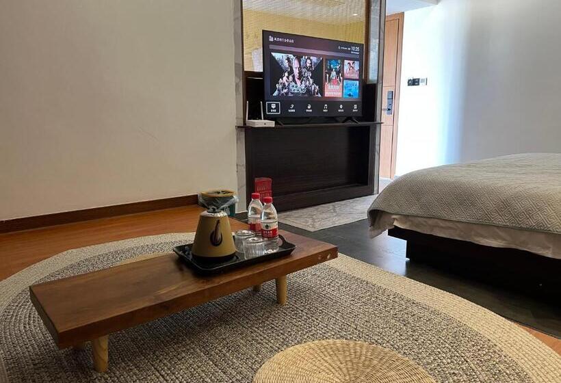 Пентхаус, Phoenix Best River View B&b
