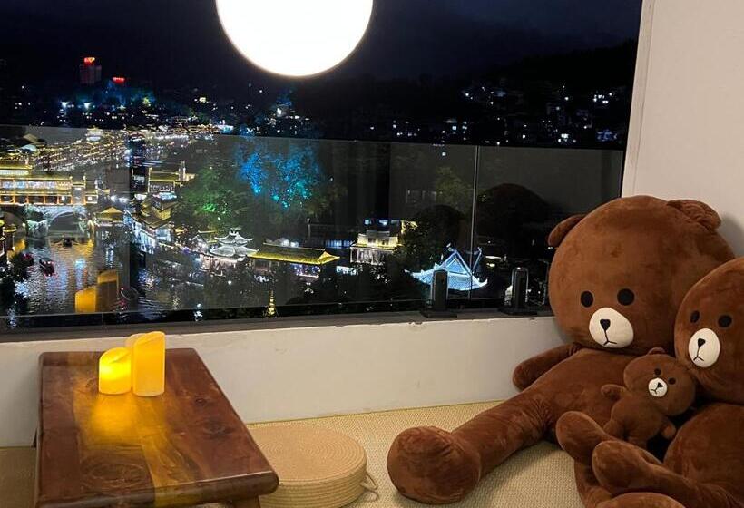 Номер Стандарт 2 Двуспальные Кровати, Phoenix Best River View B&b